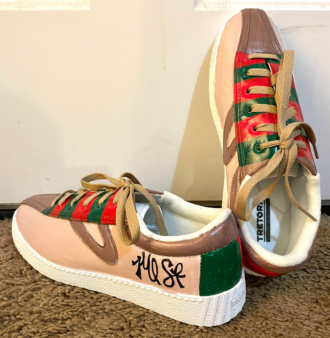 A SHOES - Female 8- TRETORN GUCCI PRINT